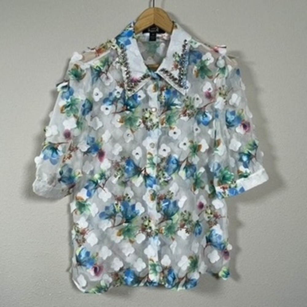 A.Z.I New York Blouse Women M White Floral Romantic Fairycore 3D Applique